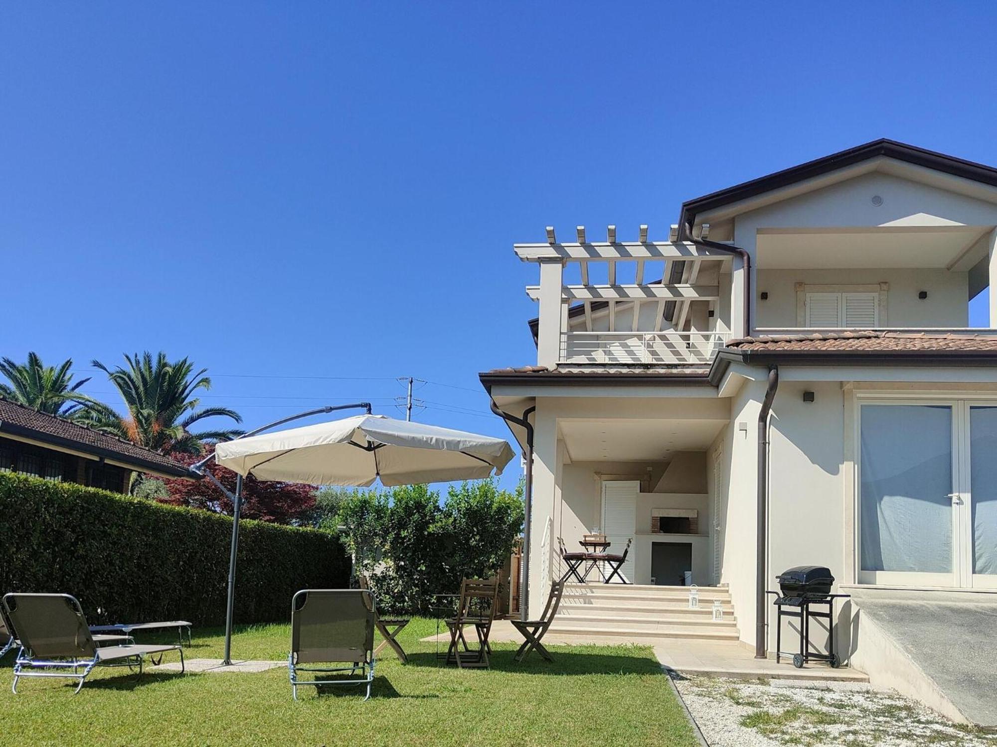 Holiday Home Casa Simone In Lido Di Camaiore Exteriér fotografie